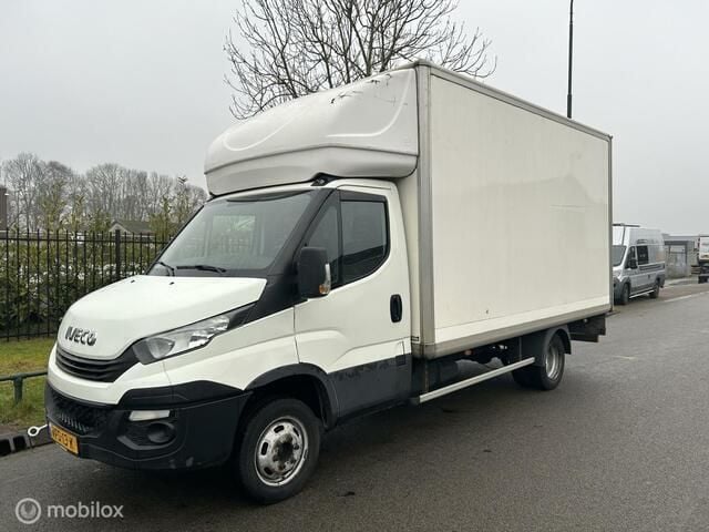 Occasion Iveco Daily 136 PK (100 kW) 2017 Wit Van