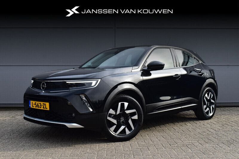 Zwart Gebruikt 2021 Opel Mokka-e Elegance SUV | € 17.445 (Eerlijke prijs) - Afbeelding 1/4