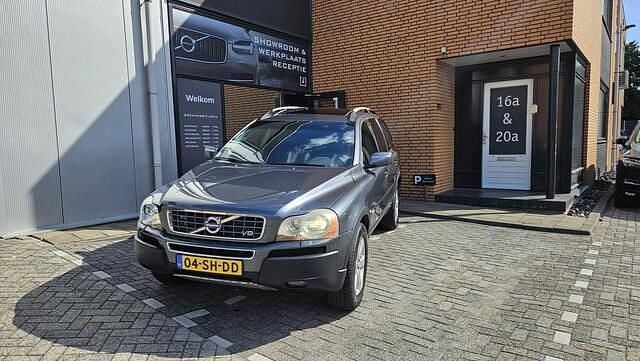Grijs Gebruikt 2006 Volvo XC90 Executive SUV | € 11.950 (Eerlijke prijs) - Afbeelding 1/4