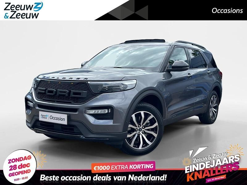 Grijs Gebruikt 2022 Ford Explorer ST-Line SUV | € 50.950 - Afbeelding 1/4
