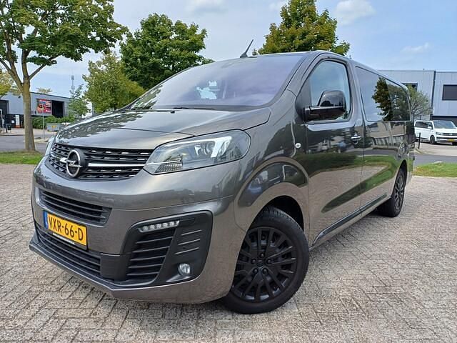 Grijs Gebruikt 2023 Opel Vivaro Van | € 23.950 (Duur) - Afbeelding 1/4