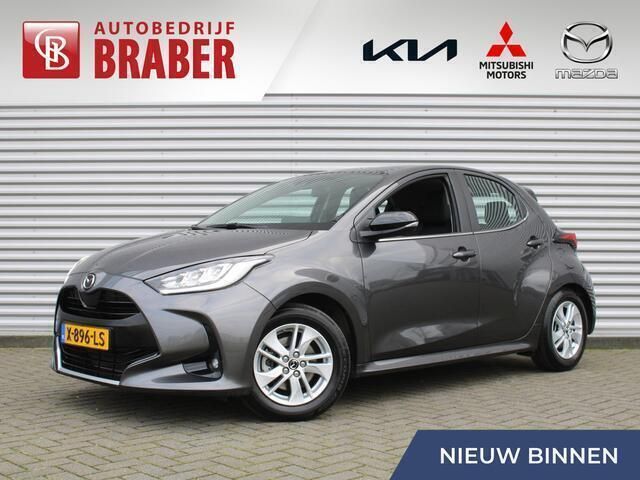 Grijs Gebruikt 2023 Mazda 2 Comfort Hatchback | € 25.950 (Iets duurder) - Afbeelding 1/4