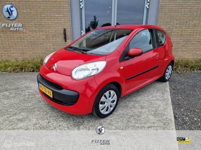Rood Gebruikt 2006 Citroën C1 Hatchback | € 1.900 (Eerlijke prijs) - Afbeelding 1/4