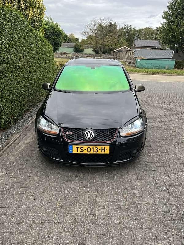Zwart Gebruikt 2005 VW Golf IV GTI Hatchback | € 5.000 (Goede deal) - Afbeelding 1/4