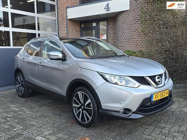 Occasion Nissan Qashqai Tekna 116 PK (85 kW) 2017 Grijs SUV