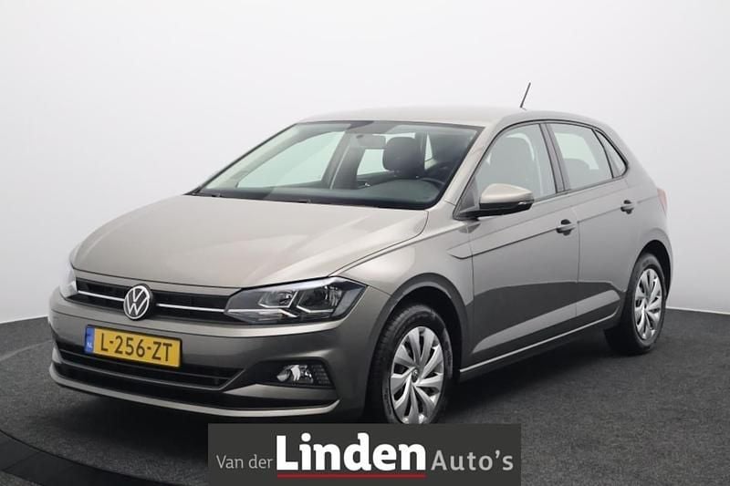 Grijs Gebruikt 2021 VW Polo Comfortline Hatchback | € 16.645 (Super prijs) - Afbeelding 1/4