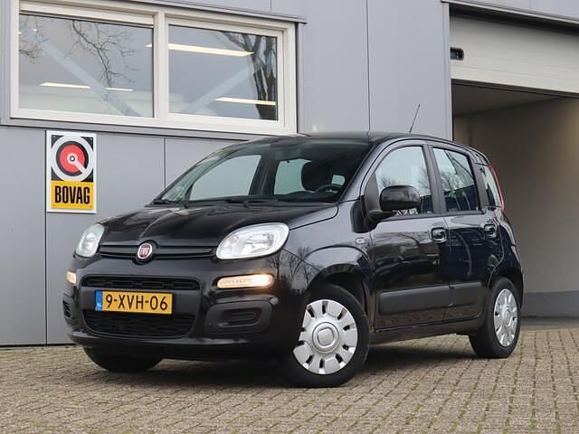 Zwart Occasion 2014 Fiat Panda Hatchback | € 4.950 (Eerlijke prijs) - Afbeelding 1/4