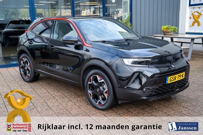 Zwart Gebruikt 2021 Opel Mokka GS Line SUV | € 20.940 (Iets duurder) - Afbeelding 1/3