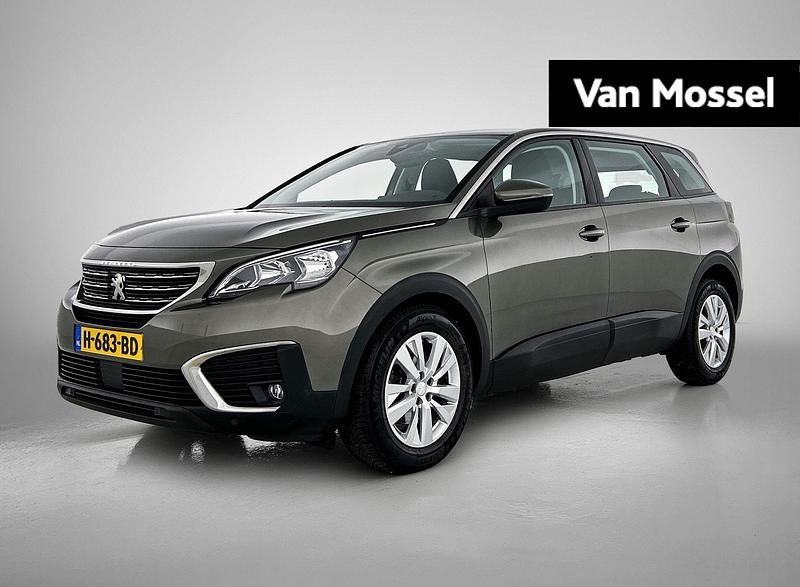Grijs Occasion 2020 Peugeot 5008 SUV | € 16.940 (Super prijs) - Afbeelding 1/4
