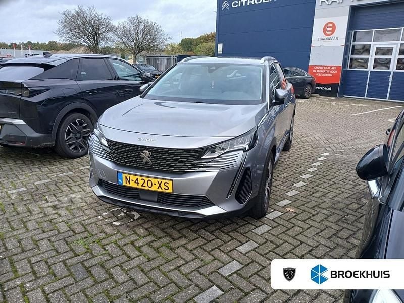 Grijs Gebruikt 2022 Peugeot 3008 Allure SUV | € 23.900 (Eerlijke prijs) - Afbeelding 1/4