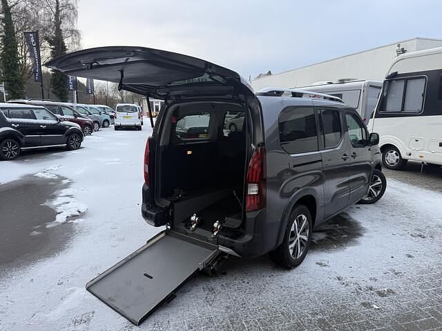 Occasion Peugeot Rifter GT-line 131 PK (96 kW) 2020 Grijs (metallic) MPV