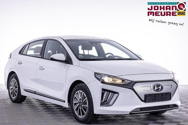 Wit Occasion 2021 Hyundai Ioniq Comfort Hatchback | € 16.990 (Eerlijke prijs) - Afbeelding 1/4