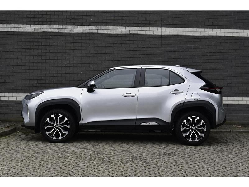 Occasion Toyota Yaris Cross 116 PK (85 kW) 2022 Grijs SUV