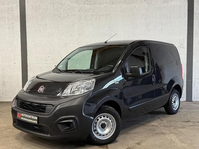 Zwart Gebruikt 2019 Fiat Fiorino MPV | € 8.950 (Eerlijke prijs) - Afbeelding 1/4