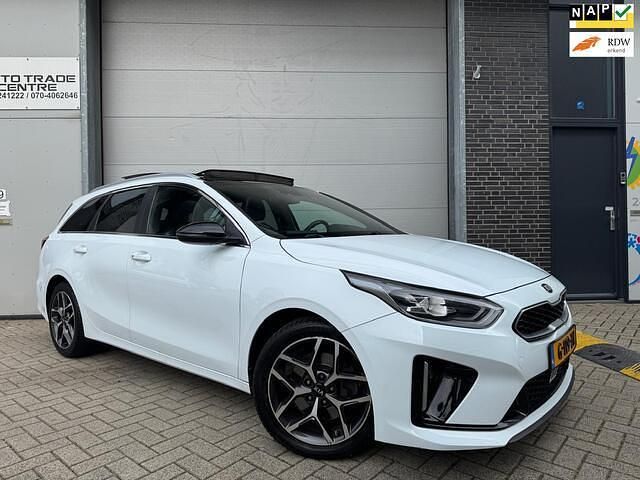 Wit Gebruikt 2020 Kia Ceed Sportswagon GT-Line Stationwagen | € 13.950 (Eerlijke prijs) - Afbeelding 1/4