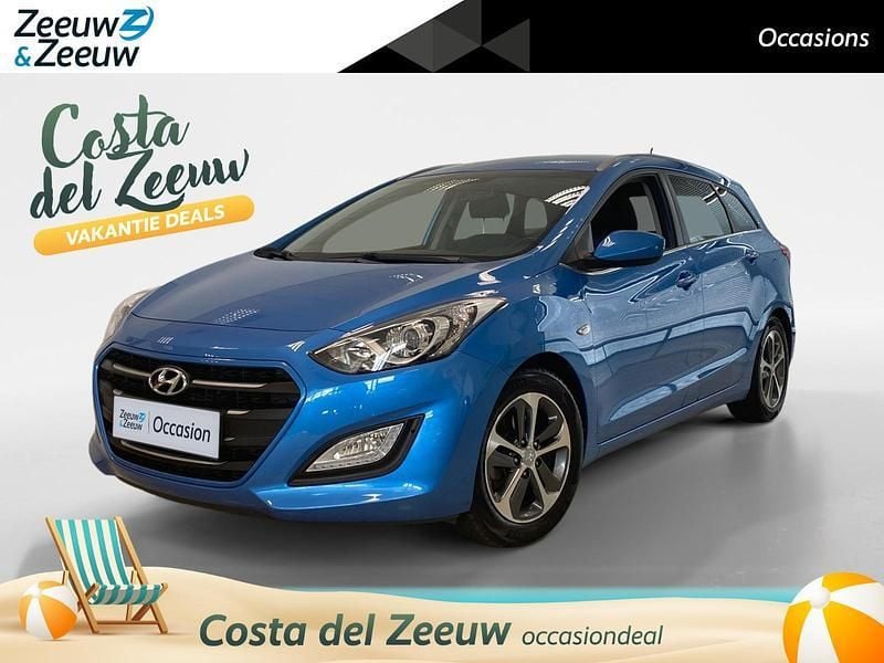 Blauw Gebruikt 2015 Hyundai i30 Comfort Stationwagen | € 9.850 (Eerlijke prijs) - Afbeelding 1/4