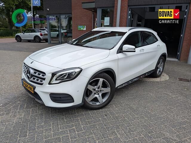 Wit Gebruikt 2019 Mercedes GLA180 Business SUV | € 27.950 (Eerlijke prijs) - Afbeelding 1/4