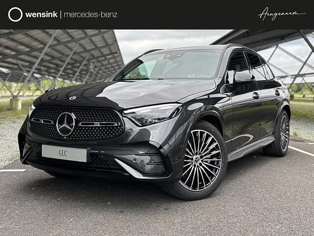 Grijs Nieuw 2025 Mercedes GLC400d Sport Edition SUV | € 92.406 (Duur) - Afbeelding 1/4