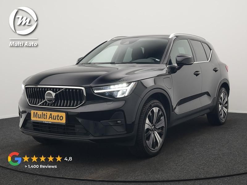 Zwart Occasion 2022 Volvo XC40 Plus SUV | € 29.890 (Goede deal) - Afbeelding 1/3