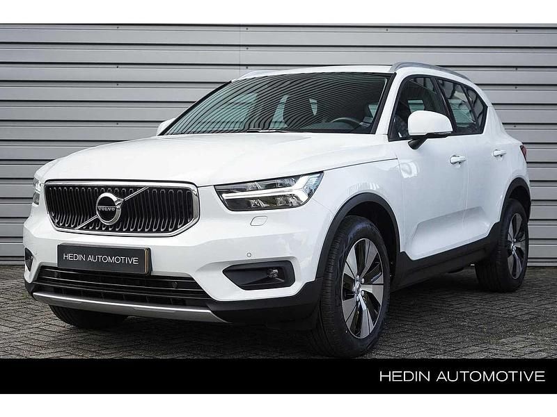 Wit Gebruikt 2021 Volvo XC40 Core SUV | € 34.995 (Goede deal) - Afbeelding 1/4