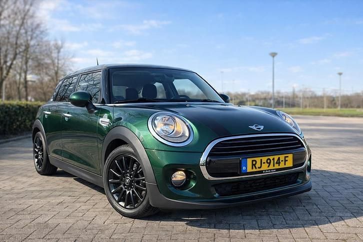 Occasion Mini Cooper Salt 136 PK (100 kW) 2017 Groen Hatchback