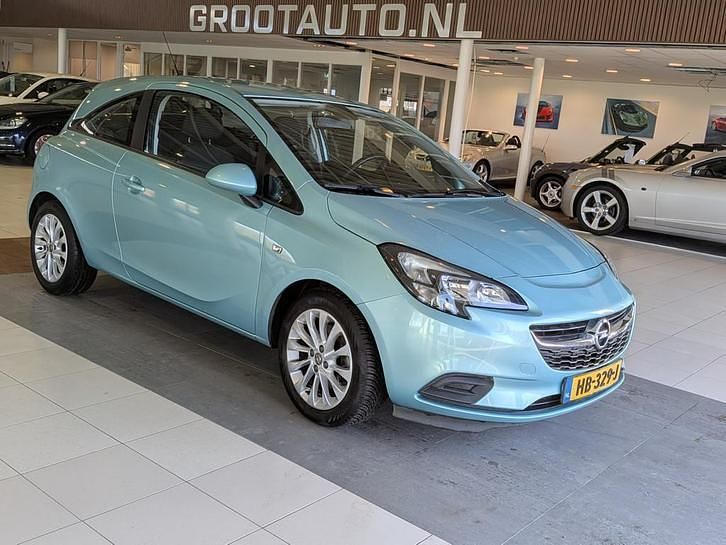 Groen Occasion 2015 Opel Corsa Business Hatchback | € 6.444 (Goede deal) - Afbeelding 1/4