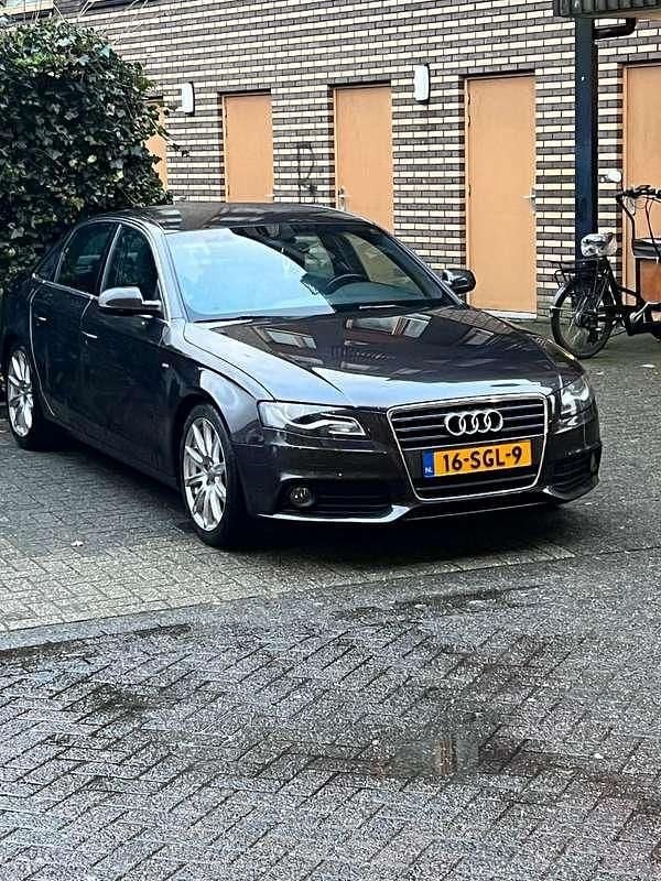 Occasion Audi A4 Proline 120 PK (88 kW) 2011 Zwart Sedan