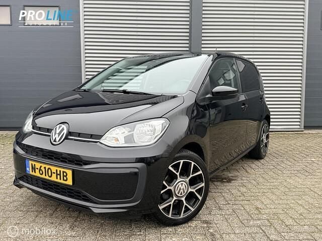 Zwart Gebruikt 2021 VW up! Hatchback | € 8.999 (Super prijs) - Afbeelding 1/4