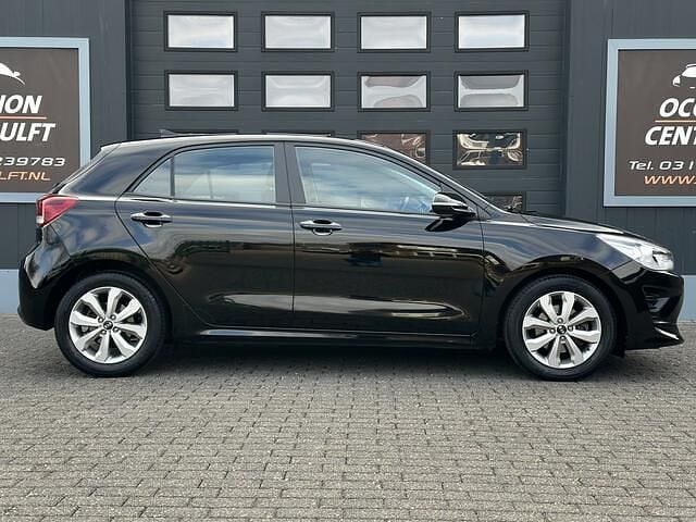 Occasion Kia Rio 101 PK (74 kW) 2022 Zwart Hatchback