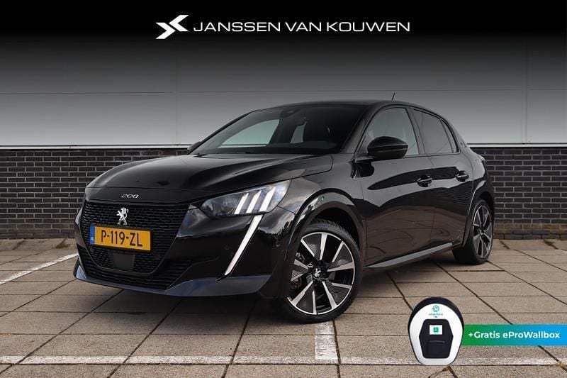 Zwart Gebruikt 2022 Peugeot e-208 GT Hatchback | € 18.895 (Eerlijke prijs) - Afbeelding 1/4