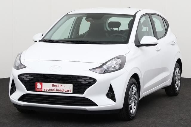 Wit Gebruikt 2024 Hyundai i10 Comfort Hatchback | € 14.895 (Super prijs) - Afbeelding 1/4