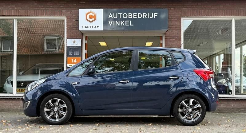 Occasion Hyundai ix20 Premium 124 PK (91 kW) 2017 Blauw Hatchback