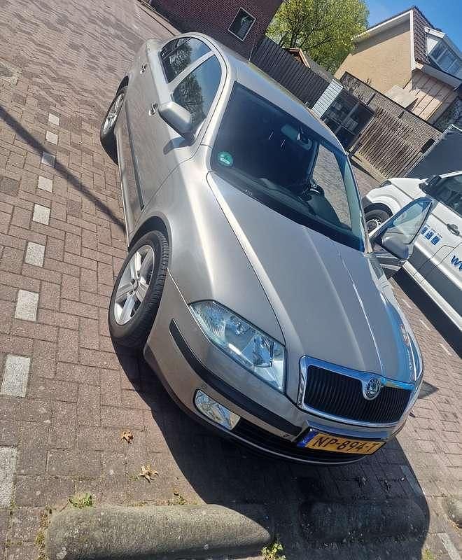 Gebruikt 2006 Skoda Octavia Elegance Sedan | € 3.250 (Goede deal) - Afbeelding 1/4
