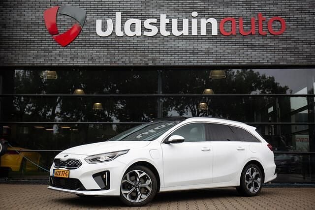 Wit Gebruikt 2021 Kia Ceed Sportswagon Stationwagen | € 22.950 (Iets duurder) - Afbeelding 1/4