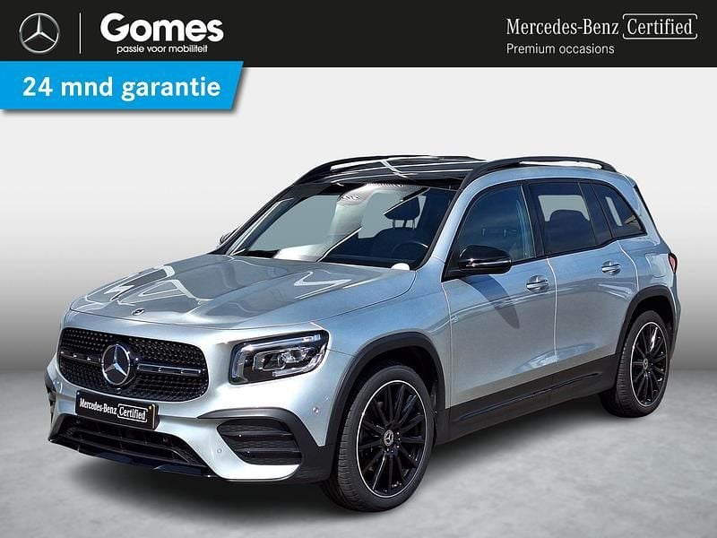 Zilver Gebruikt 2024 Mercedes GLB180 AMG line SUV | € 49.950 (Goede deal) - Afbeelding 1/4