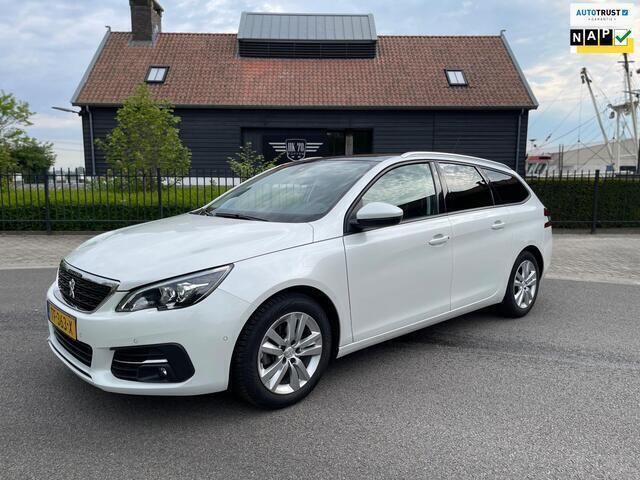 Wit Gebruikt 2018 Peugeot 308 Stationwagen | € 8.700 (Goede deal) - Afbeelding 1/4