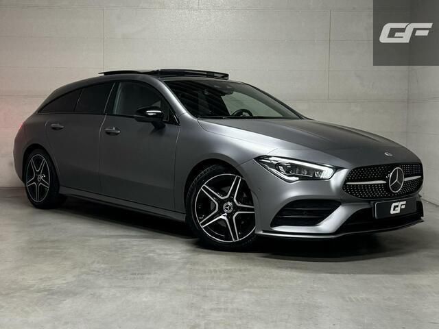 Grijs Gebruikt 2021 Mercedes CLA200 Shooting Brake AMG Stationwagen | € 32.950 (Iets duurder) - Afbeelding 1/4