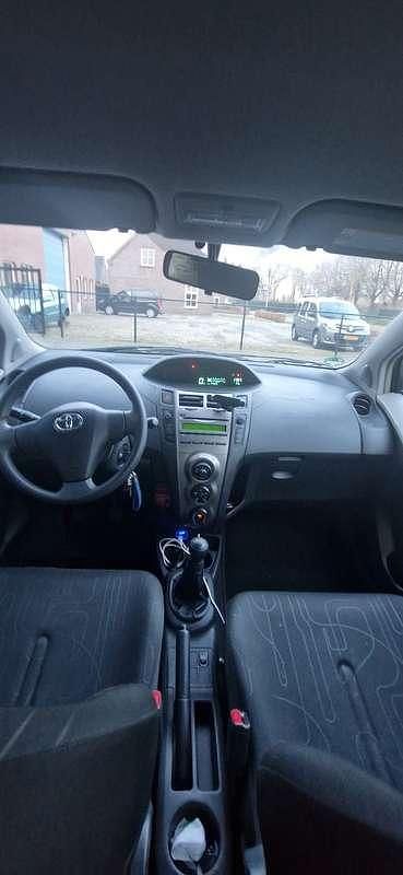 Occasion Toyota Yaris 69 PK (50 kW) 2009 Sedan