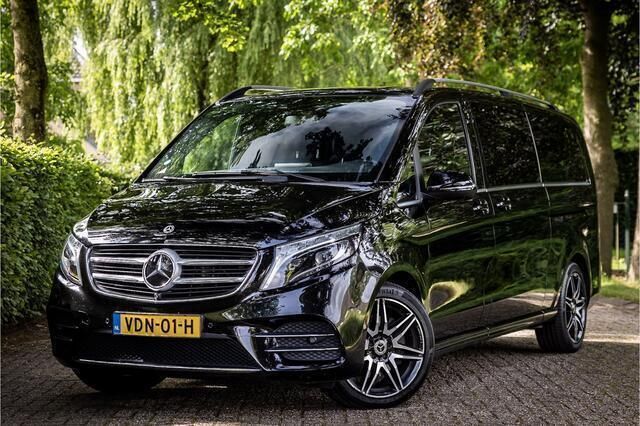Zwart Gebruikt 2019 Mercedes V250 Avantgarde MPV | € 46.750 (Iets duurder) - Afbeelding 1/4