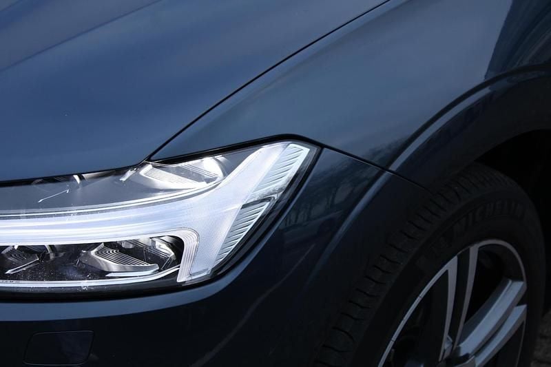 Occasion Volvo XC60 Inscription 390 PK (286 kW) 2021 Blauw SUV