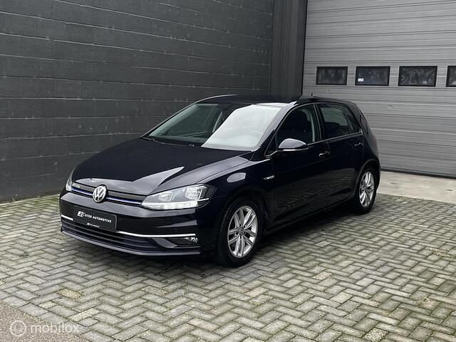 Occasion VW Golf VII Comfortline 131 PK (96 kW) 2019 Zwart Hatchback