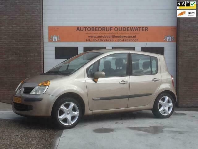 Occasion Renault Modus Luxe 112 PK (82 kW) 2005 Beige MPV