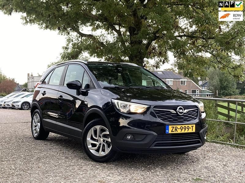 Zwart Gebruikt 2019 Opel Crossland Innovation SUV | € 8.975 (Eerlijke prijs) - Afbeelding 1/4