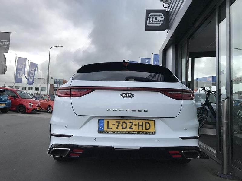 Occasion Kia ProCeed GT 204 PK (150 kW) 2019 Wit Hatchback