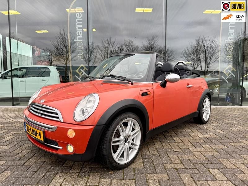 Oranje Occasion 2010 Mini Cooper Cabriolet Cabriolet | € 6.940 (Super prijs) - Afbeelding 1/4