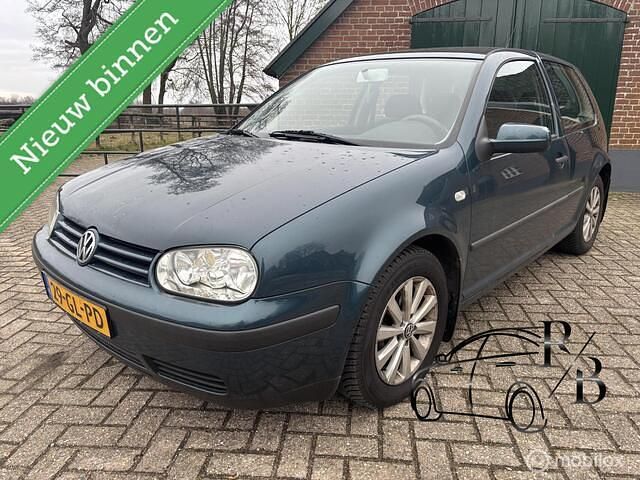 Occasion VW Golf IV Trendline 75 PK (55 kW) 2001 Groen (metallic) Hatchback