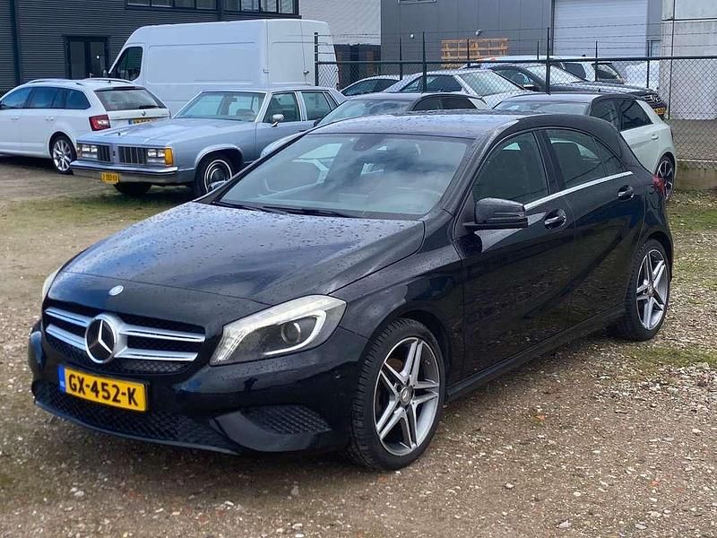Occasion Mercedes A180 Ambition 122 PK (89 kW) 2014 Zwart Hatchback