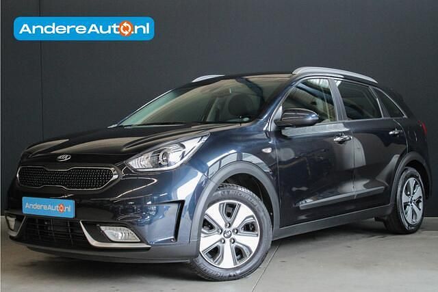 Blauw, metallic lak Gebruikt 2018 Kia Niro SUV | € 17.995 (Goede deal) - Afbeelding 1/4