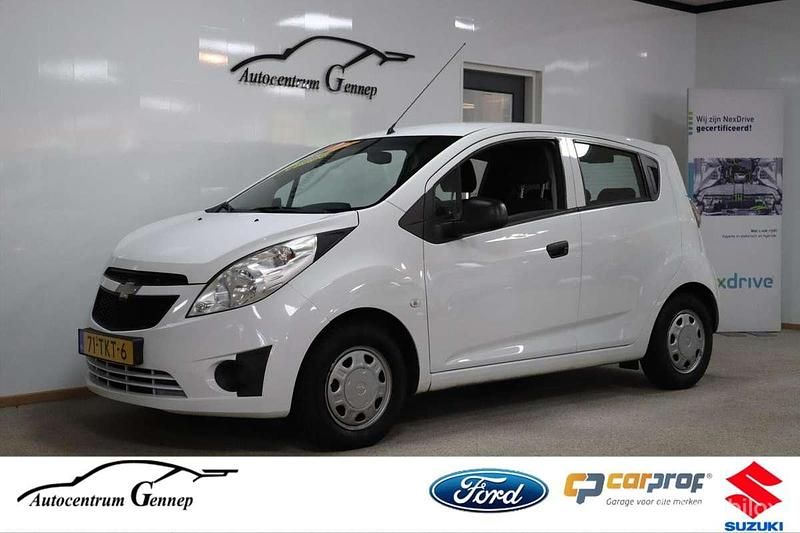 Wit Gebruikt 2012 Chevrolet Spark LS Hatchback | € 3.250 (Eerlijke prijs) - Afbeelding 1/3