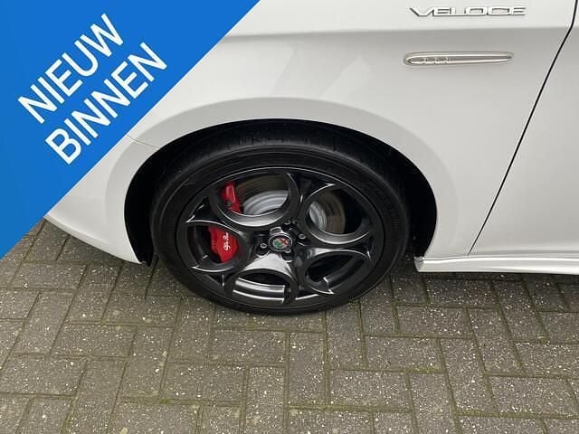 Overige Gebruikt 2016 Alfa Romeo Giulietta Veloce Hatchback | € 20.950 (Eerlijke prijs) - Afbeelding 1/4